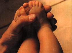 little_foot.jpg (12899 bytes)